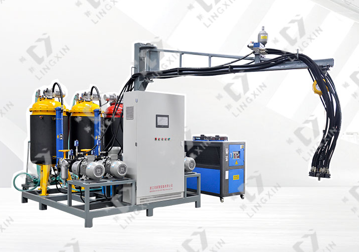 聚氨酯保溫復(fù)合板設(shè)備 聚氨酯保溫復(fù)合板設(shè)備