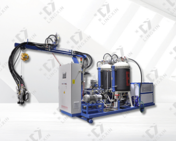 聚氨酯高壓發(fā)泡機(jī)